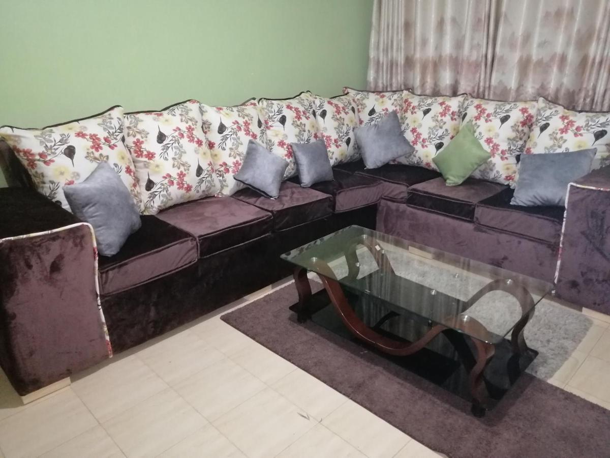 The Rhine Guest House - Eldoret Esterno foto