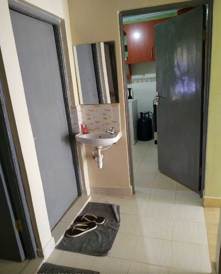 The Rhine Guest House - Eldoret Esterno foto