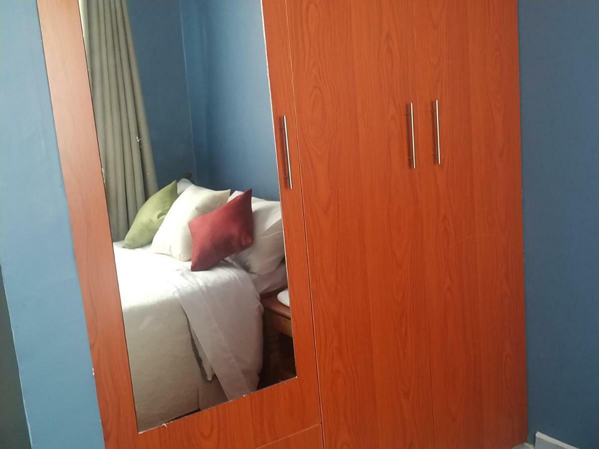 The Rhine Guest House - Eldoret Esterno foto
