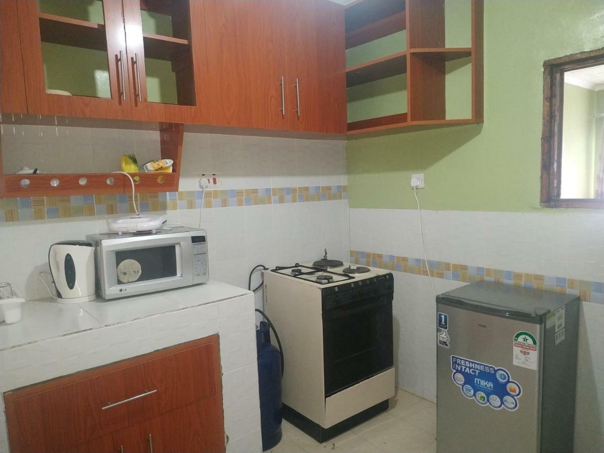 The Rhine Guest House - Eldoret Esterno foto